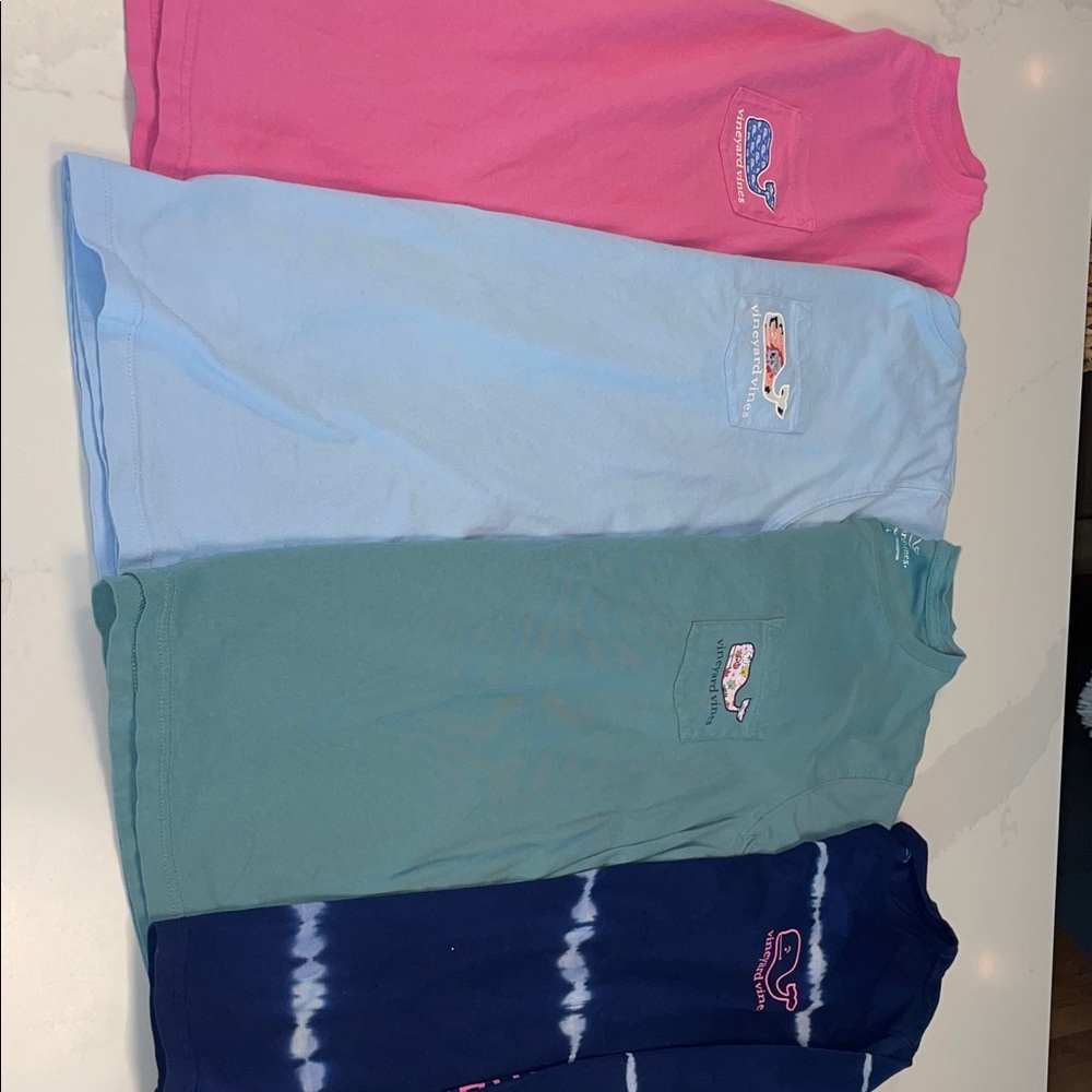 Vineyard Vines lot of 4 Multi-Color Whale Logo Tee Set 100% cotton - Picture 6 of 9